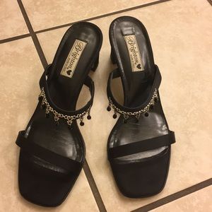 Brighton black/silver satin trim sandals size 10